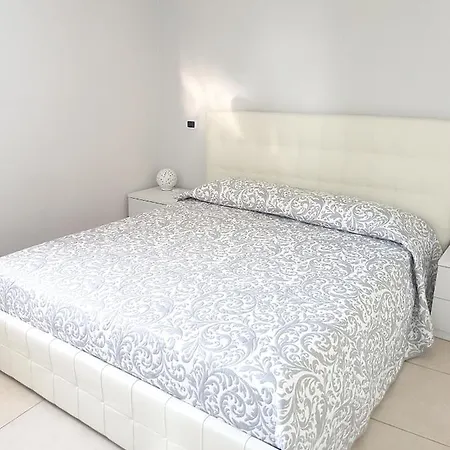 2 Bedrooms With View Terrace And Wifi At Apartment *